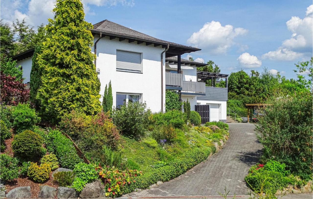 Beautiful Apartment In Dillenburg With Kitchen Екстер'єр фото
