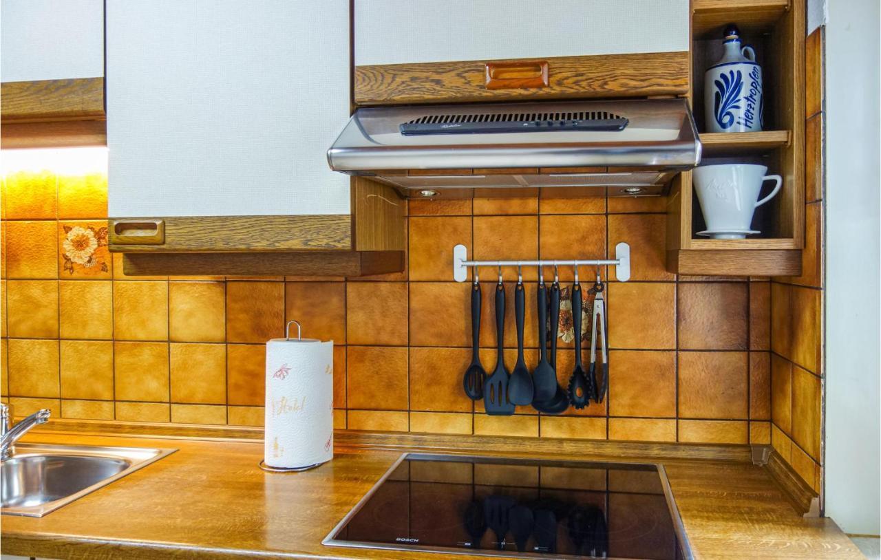 Beautiful Apartment In Dillenburg With Kitchen Екстер'єр фото